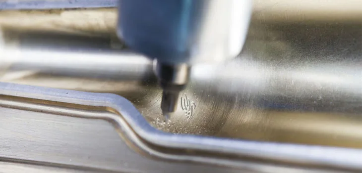 Glass bottle mold customization