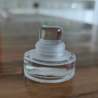 Alternative view of Bulk Vintage Glass Bottle Caps (200pcs)